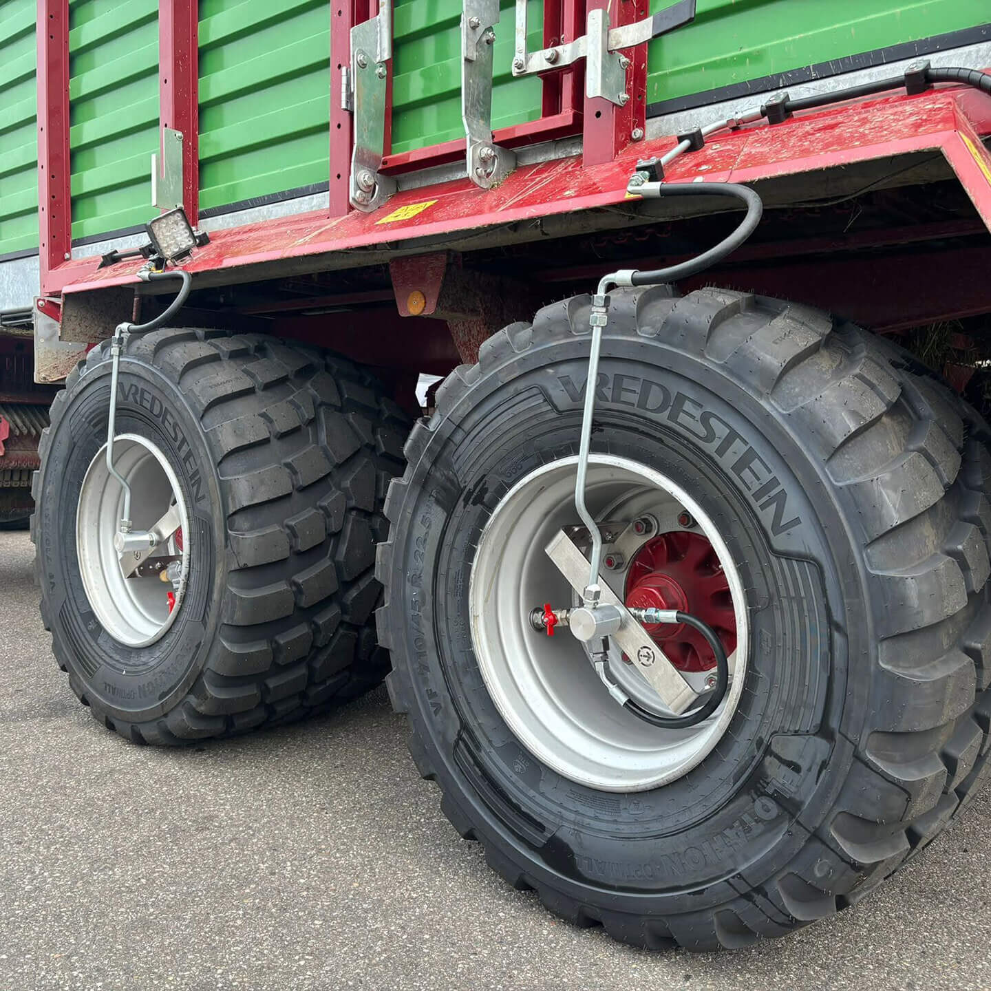 zwb-landbouw-Opraapwagen