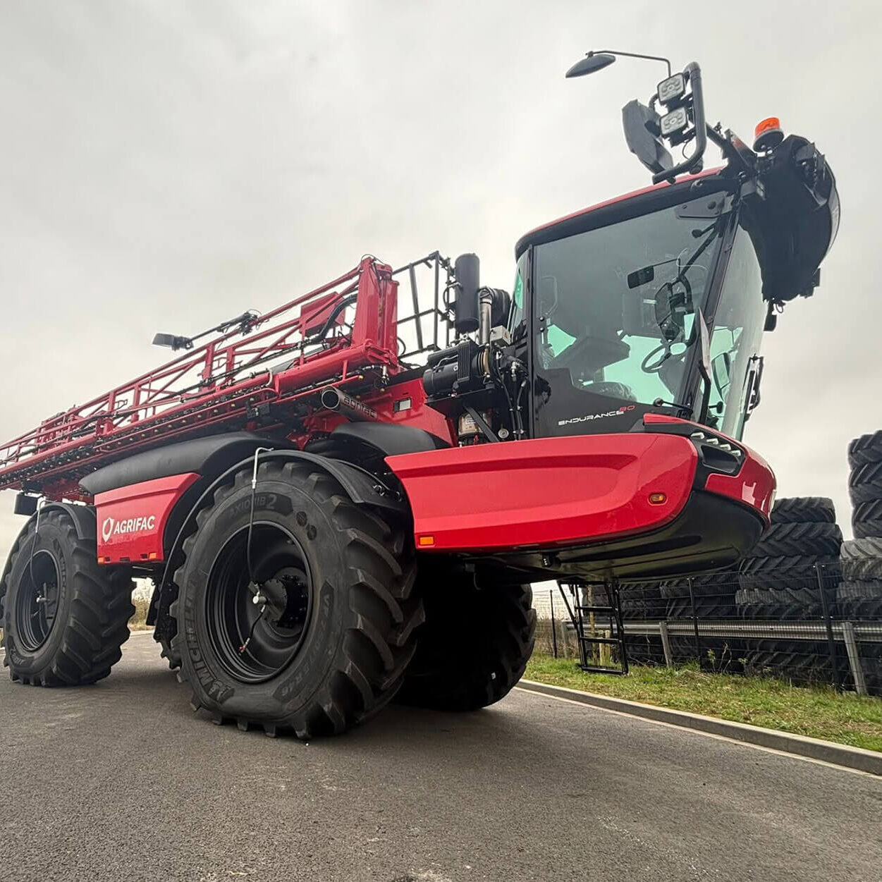 zwb-landbouw-Spuitmachine